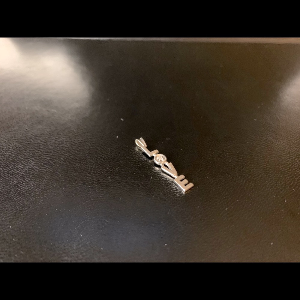 SILVER LOVE CHARM